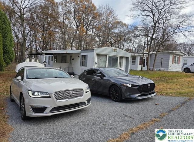 6337 Nisbet Court, Washington Twp, PA 18080