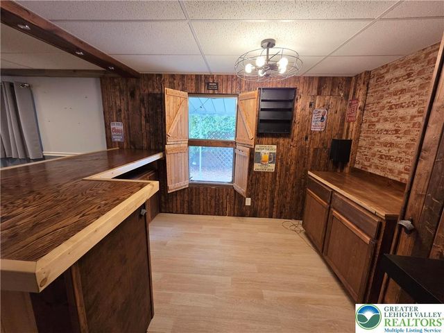 6337 Nisbet Court, Washington Twp, PA 18080