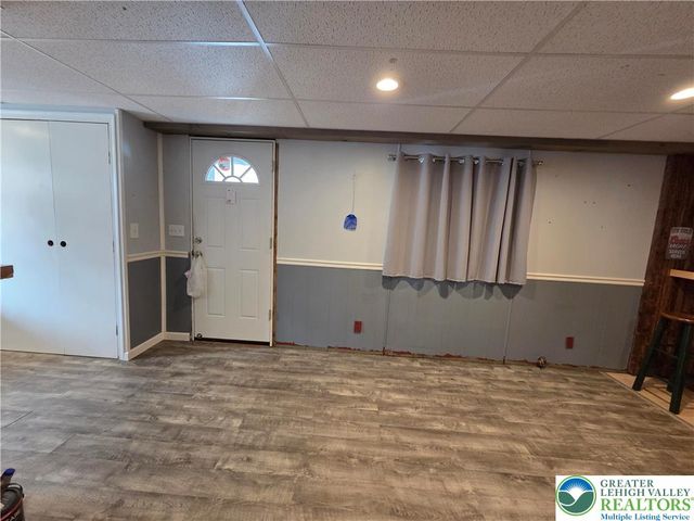 6337 Nisbet Court, Washington Twp, PA 18080