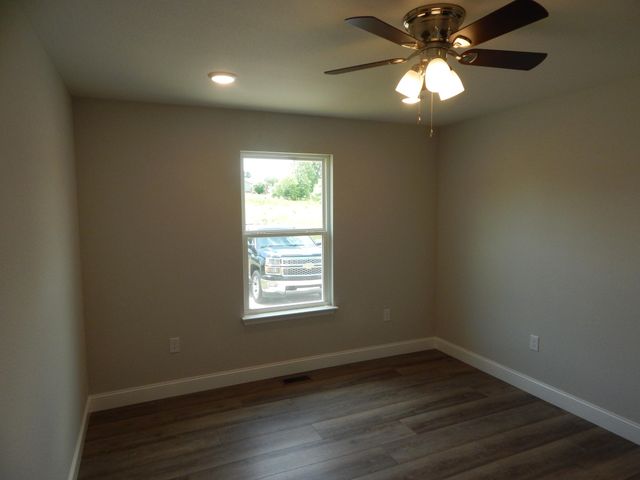 147 County Road 537, Etowah, TN 37331