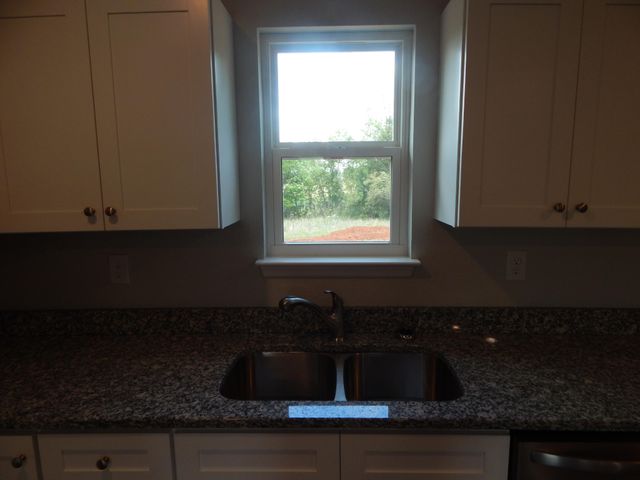 147 County Road 537, Etowah, TN 37331