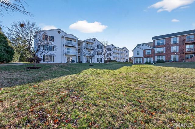 2514 Coppergate Square Drive K, St Louis, MO 63129