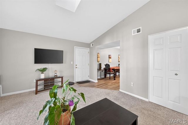 2514 Coppergate Square Drive K, St Louis, MO 63129