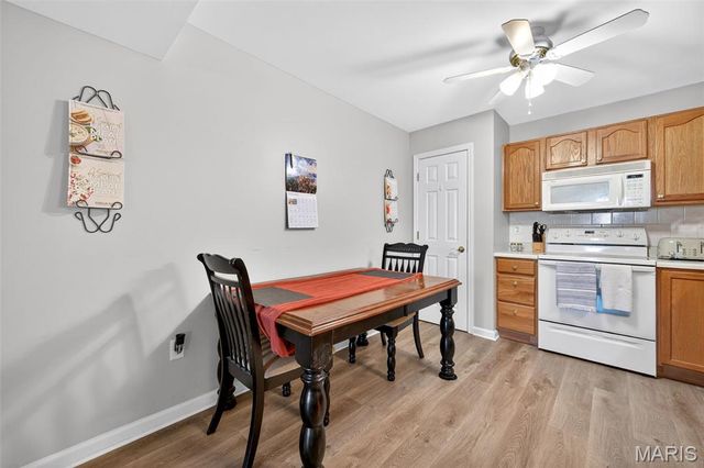 2514 Coppergate Square Drive K, St Louis, MO 63129