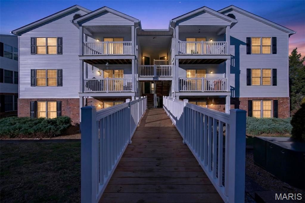 2514 Coppergate Square Drive K, St Louis, MO 63129