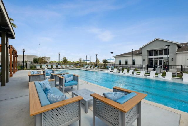 2020 Grandway Drive 2106, Katy, TX 77449