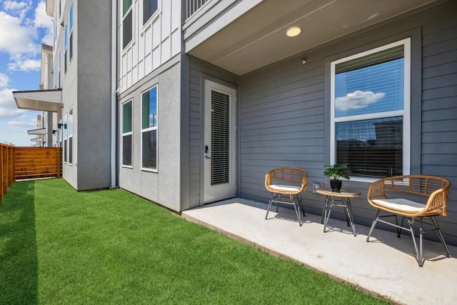 2020 Grandway Drive 2106, Katy, TX 77449