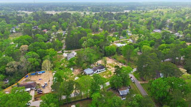 26462 Spanish Oaks Drive, New Caney, TX 77357