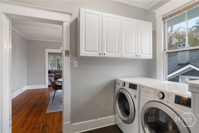 201 E 49th Street, Savannah, GA 31405