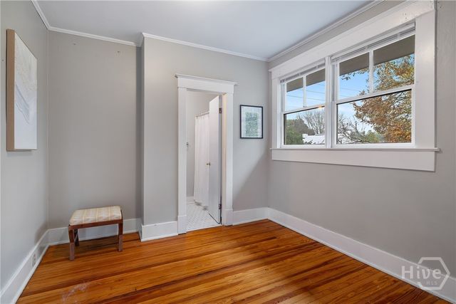 201 E 49th Street, Savannah, GA 31405