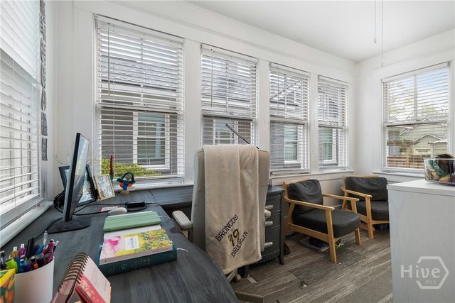 201 E 49th Street, Savannah, GA 31405