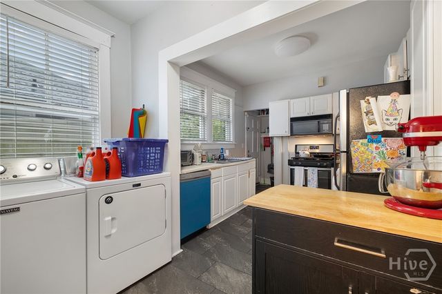 201 E 49th Street, Savannah, GA 31405