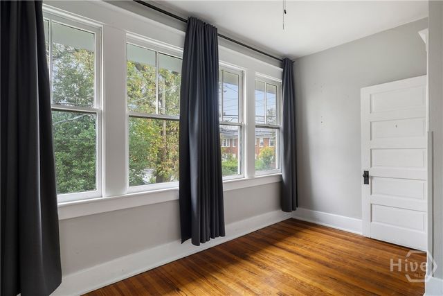 201 E 49th Street, Savannah, GA 31405