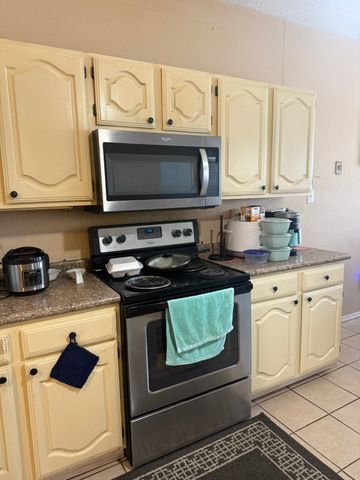 1603 Raton Drive, Arlington, TX 76018