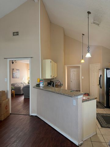 1603 Raton Drive, Arlington, TX 76018