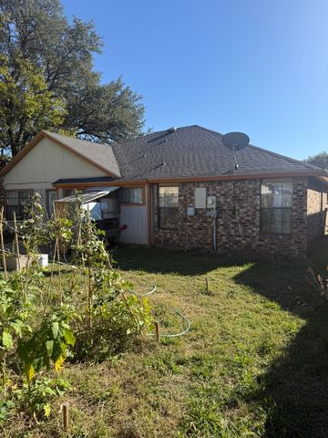 1603 Raton Drive, Arlington, TX 76018