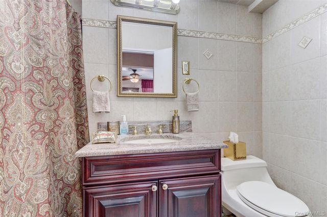 54-44 Little Neck Parkway 2A, Little Neck, NY 11362