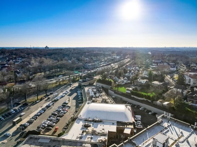 54-44 Little Neck Parkway 2A, Little Neck, NY 11362