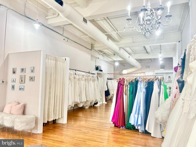 341 N CHARLES ST, Baltimore, MD 21201