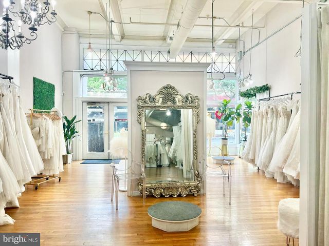 341 N CHARLES ST, Baltimore, MD 21201