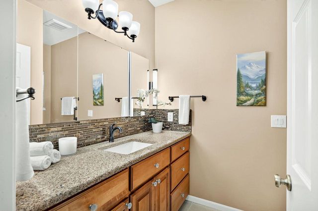 4626 SECRET GARDEN Drive, Mcfarland, WI 53558