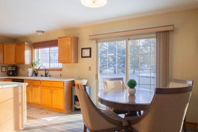 605 Bridlewood LANE, Watertown, WI 53094