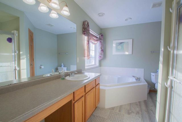 605 Bridlewood LANE, Watertown, WI 53094