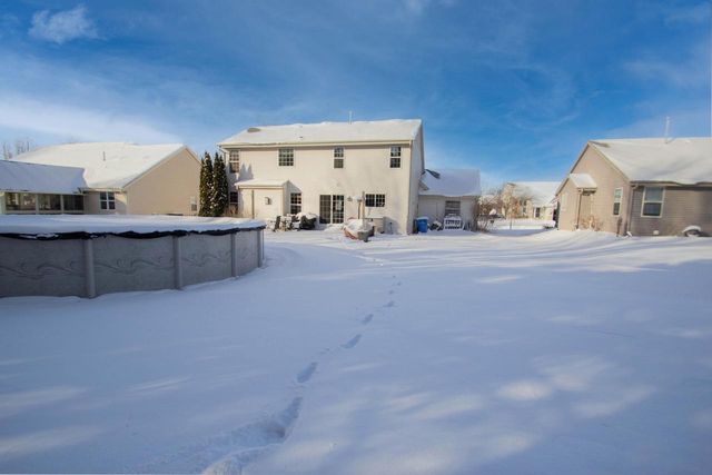 605 Bridlewood LANE, Watertown, WI 53094