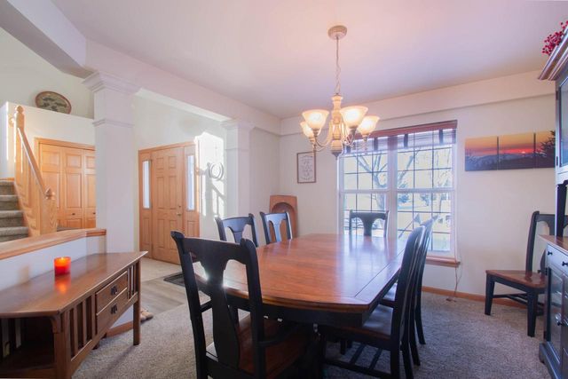 605 Bridlewood LANE, Watertown, WI 53094