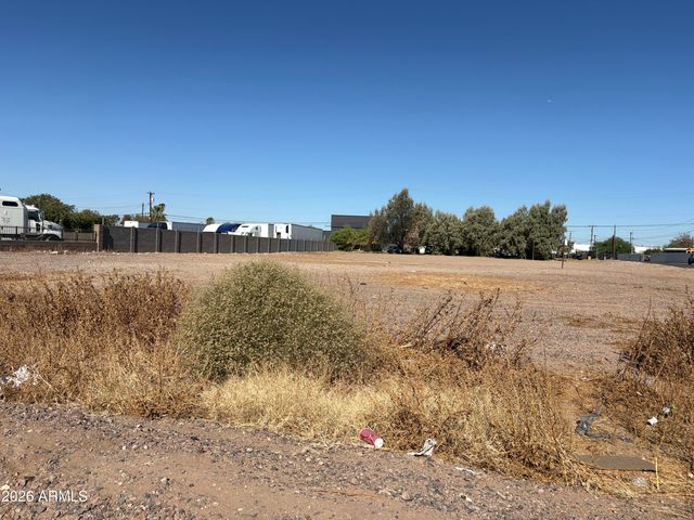 3107 W YUMA Street 16, Phoenix, AZ 85009