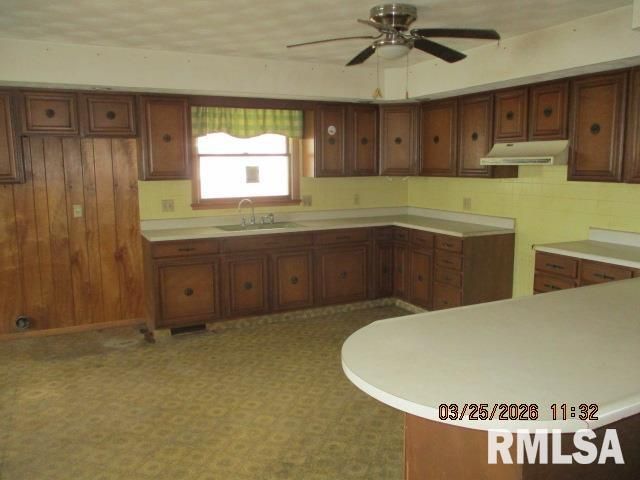 454 DEAN Court, Canton, IL 61520