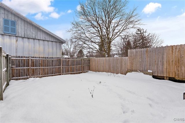 416 Mackay Avenue, Camillus, NY 13219