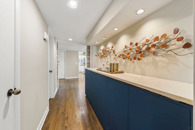 606 Lakeview Terrace, Glen Ellyn, IL 60137