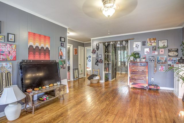 810 Brooklyn Street, Raleigh, NC 27605