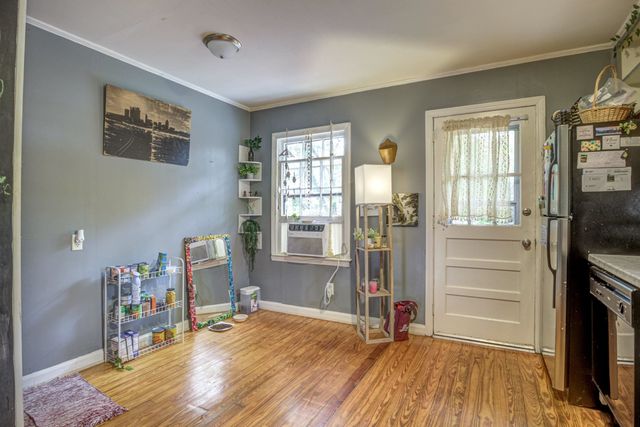 810 Brooklyn Street, Raleigh, NC 27605