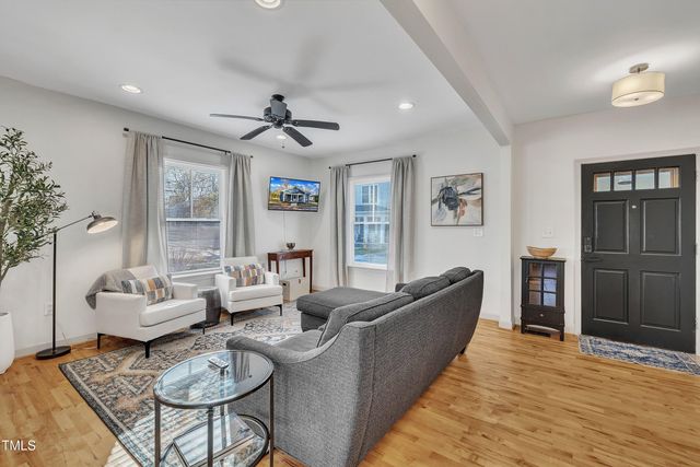 810 Brooklyn Street, Raleigh, NC 27605