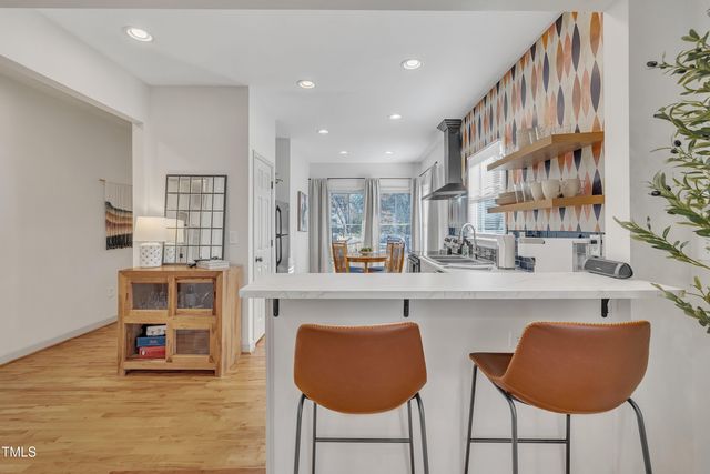 810 Brooklyn Street, Raleigh, NC 27605