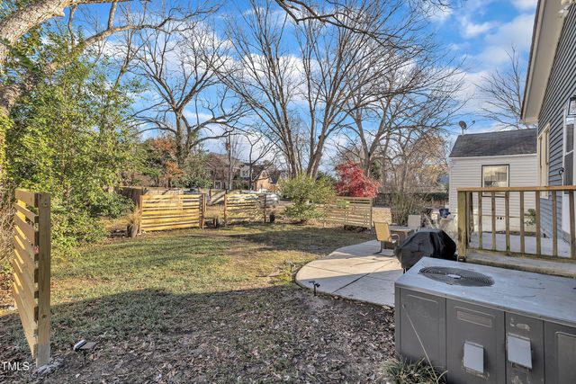 810 Brooklyn Street, Raleigh, NC 27605