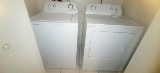 3433 NW 44th Street 103, Oakland Park, FL 33309