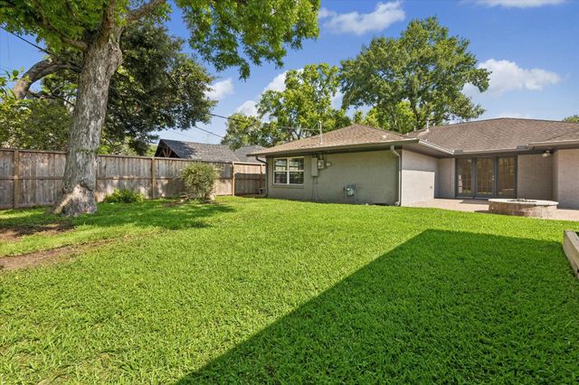 4310 Tonawanda Drive, Houston, TX 77035