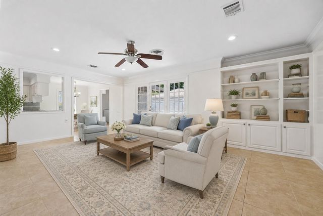 4310 Tonawanda Drive, Houston, TX 77035