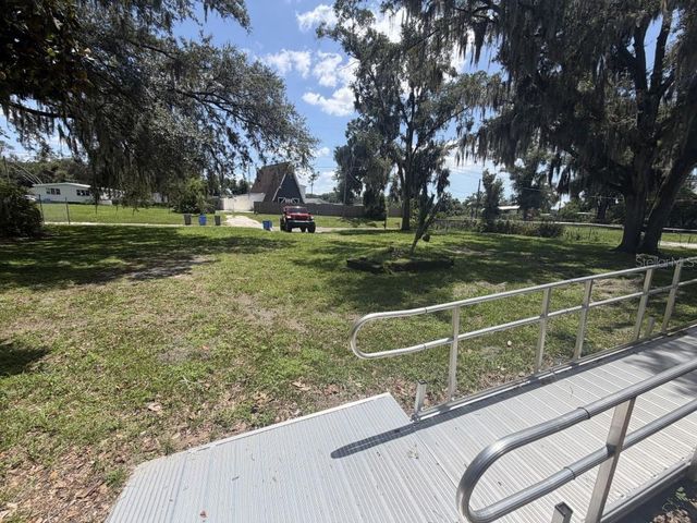 9818 REYLINDA AVENUE, Thonotosassa, FL 33592