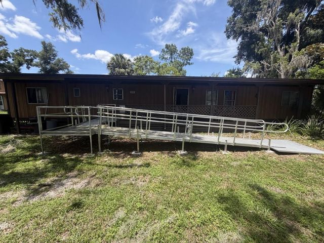 9818 REYLINDA AVENUE, Thonotosassa, FL 33592