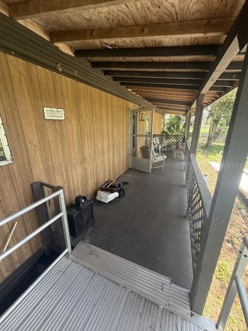 9818 REYLINDA AVENUE, Thonotosassa, FL 33592
