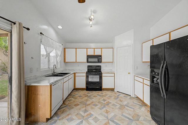 60 N 220TH Lane, Buckeye, AZ 85326