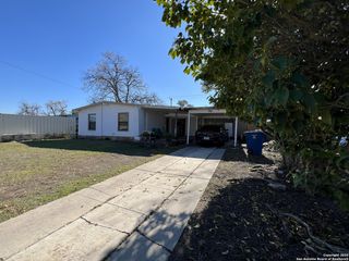 54 Wayside, San Antonio, TX 78213