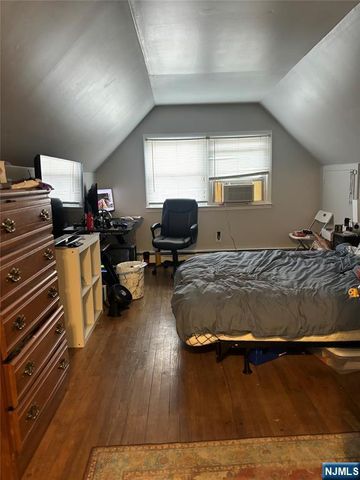 7 Westminster Place, Garfield, NJ 07026