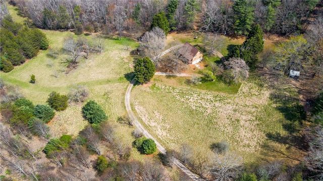 1305 Brim Road, Mount Airy, NC 27030