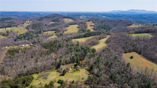 1305 Brim Road, Mount Airy, NC 27030