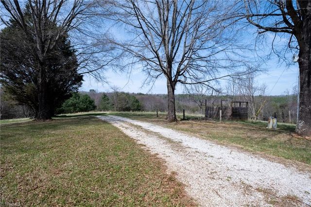 1305 Brim Road, Mount Airy, NC 27030